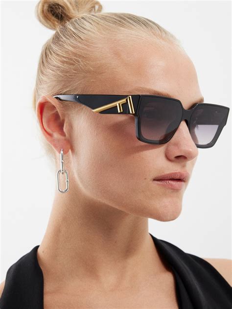 Women's Fendi Sunglasses .